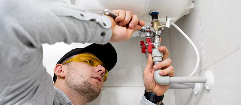 Fix Water Pipe Noises in Lundy Village, Brampton