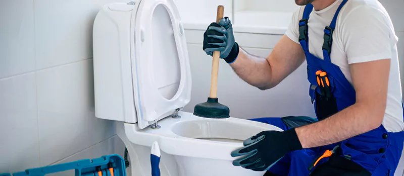 Affordable Power Flushing Services For Commercial Plumbing in Lundy Village, Brampton