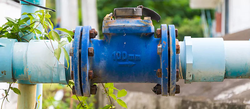 New Hot Water Mains Connection Services in Lundy Village, Brampton
