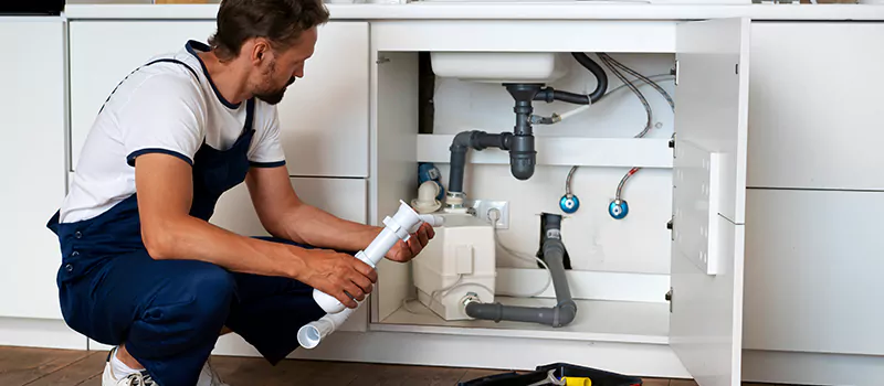 Reliable Commercial Plumber in Lundy Village, Brampton